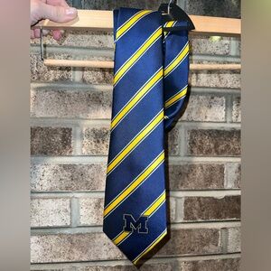 Mens Michigan University Wolvorines Tie